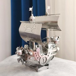 تصویر ماکت دکوری مدل کشتی وان پیس 