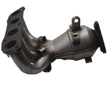 تصویر کاتالیزور بالایی لیفان X60 دنده ای با منیفولد(دنده هیرمنی و معمولی) 