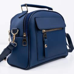 تصویر کیف چرمی زنانه لاکوست آبی تیره با 3 بخش قابل تنظیم دست و دوشی | LNR POLO | 811365632 | اورجینال 