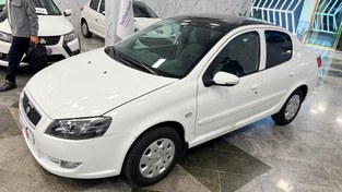 تصویر ایران خودرو رانا مدل 1401 ا پلاس سقف شیشه ای پلاس سقف شیشه ای