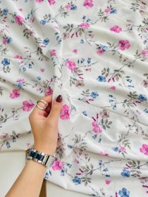 تصویر دامن سفید صورتی 