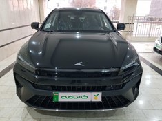 تصویر کی‌ام‌سی J7 مدل 1404 اتوماتیک با کیلومتر ۶۷ 