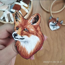 تصویر پیکسل گلدوزی روباه 