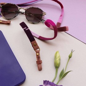 تصویر بند عینک گلیمی بنفش 