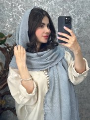 تصویر شال پلیسه دور گیپور اکلیلی 