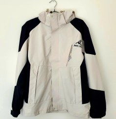 تصویر کاپشن دو پوش ضد آب برند snow wolf 