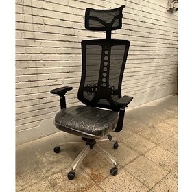 تصویر صندلی اداری ضد تعریق 