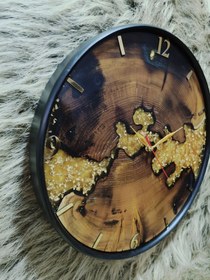 تصویر ساعت دیواری چوب و رزین Rustic wall clock