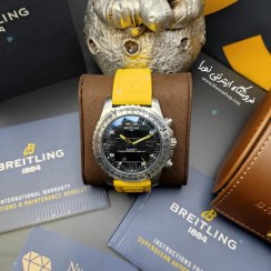 تصویر ساعت برایتلینگ دیجیتال وآنالوگ پرفشنال زرد برایتلینگ ( Breitling )