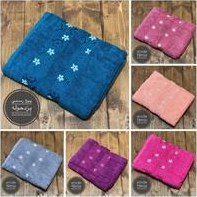 تصویر حوله استخری طرح پینار Pinar design bathroom towel