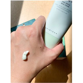 تصویر فوم شستشوی ضد جوش سنتلا ۱۰۰۴ با عصاره چای درختی حجم ۱۲۵ میلی‌لیتر 