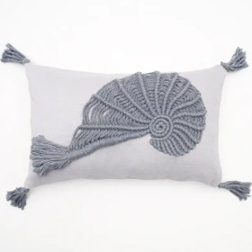 تصویر کوسن گوش فیلی 