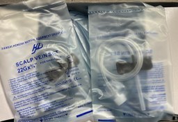 تصویر اسکالپ وین مشکی HD (هربسته ۱۰۰ عددی) Scalp Vein Set 22G