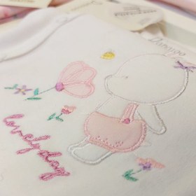 تصویر ست لباس نوزده تکه بیمارستانی نوزاد دخترانه طرح خرگوش و گل دانالو Danaloo Danaloo Rabbit & Flower 19-Piece Baby Girl Hospital Clothing Set