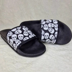 تصویر فروشگاه بوتیک پدیده