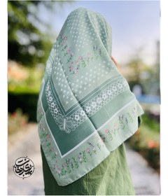 تصویر روسری لاله سبز 