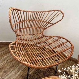 تصویر صندلی حصیری دفرمه Wicker chair Out of form