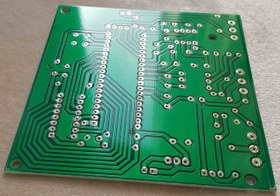 تصویر برد خام pcb مربوط به اکوی حرفه ای pt2395 ساخته شده از فایبرگلاس درجه 1 