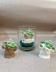 تصویر Baby yoda candles 