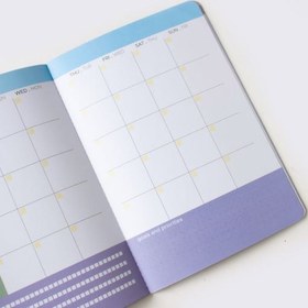 تصویر پلنر هفتگی صورتی 