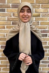 تصویر روسری ثنا کرم تیره 