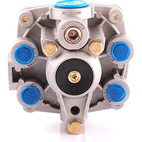 تصویر عقب تریلی استریک 