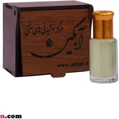 تصویر عطر گل محمدی %100 خالص کاشان (شیشه غلتکی 5 گرمی) 