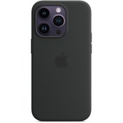 تصویر قاب سیلیکونی آیفون 13 پرو با قابلیت شارژ MagSafe ا HC iPhone 13 Pro Silicone Case with MagSafe HC iPhone 13 Pro Silicone Case with MagSafe