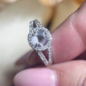 تصویر انگشتر نقره زنانه جواهری دایره 