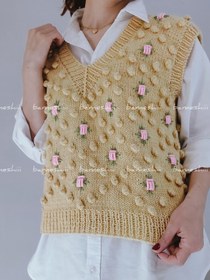 تصویر وست دستبافت گلدوزی 