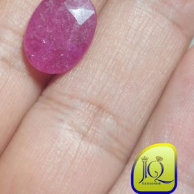 تصویر نگین یاقوت سرخ 