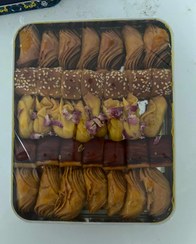 تصویر باقلوا سنتی و مخصوص ،تازه و ارگانیک،در بسته بندی شیک مناسب هدیه Baghlava special gift