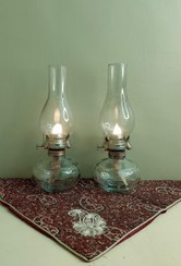 تصویر چراغ نفتی روشنایی لامپا طرح قدیم 