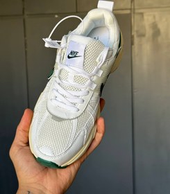 تصویر نایک وی تو کی ران Nike V2