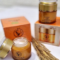 تصویر کرم آبرسان روغن اسب ۵۰ میلی‌لیتر ضد لک و جوانساز 