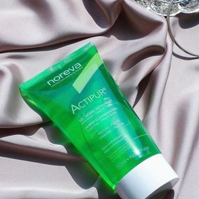 تصویر ژل شستشو اکتی پور نوروا Face Wash NOREVA ACTIPOR 