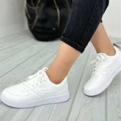 تصویر کفش کتانی زنانه نایکی ایر رنگ سفید سایز ۳۷ تا ۴۰ 