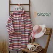 تصویر حوله تنپوش نخی سنتی یزدی کودک طرح سلین گلدوزی شده رنگ قرمز Yazdi traditional cotton bodysuit towel