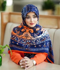 تصویر روسری کشمیر وارداتی McQueen قواره ۱۴۰ – مستر کوالیتی با دور دست‌دوز 