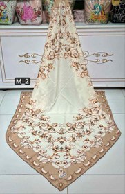 تصویر روسری نخی قواره ۱۴۰ 