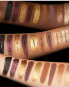 تصویر پالت سایه چشم چند رنگ EMPOWERED برند huda beauty EMPOWERED Eyeshadow palette Multicolour