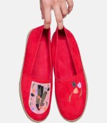 تصویر کفش کنفی قرمز 