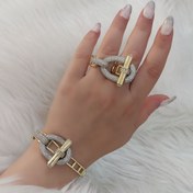 تصویر دست دستبند، انگشتر طرح طلای زنانه، مدل هرمس، نگین مخراجکاری، کد1214 