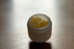 تصویر ژل رویال بسته بندی ۱۰ گرمی 