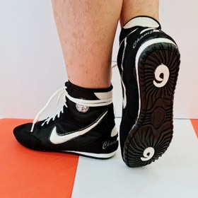 تصویر کفش بوکس مدل تگام 