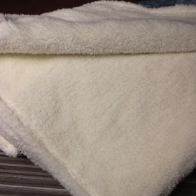 تصویر پتو نیوکلاسیک طرح ابر و بادی فایپکو - صورتی 