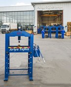 تصویر پرس هیدرولیک 15 تن آریا تجهیز ایران Hydraulic press ۱۵ Ton Ariya Tajhiz Iran