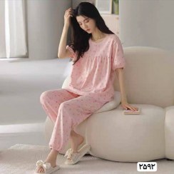 تصویر ست تیشرت شلوار زنانه گلدار 