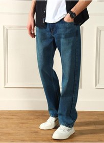 تصویر شلوار جین مردانه آبی میانه با فیت راحت - راحت و غیررسمی برند dennis lingo Men's Mid Blue Relaxed Fit Jeans - Comfortable and Casual