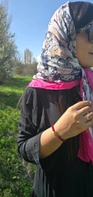 تصویر روسری حریر پروانه 